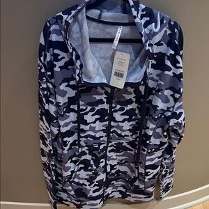 Nwt Fabletics Camouflage Zip-Up Hoodie. Size 12/14. Leah oversized.